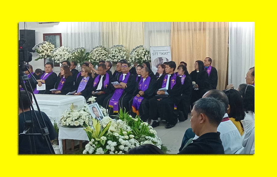 Lasino Pendeta Tenang dan Bersaja Telah Berpulang